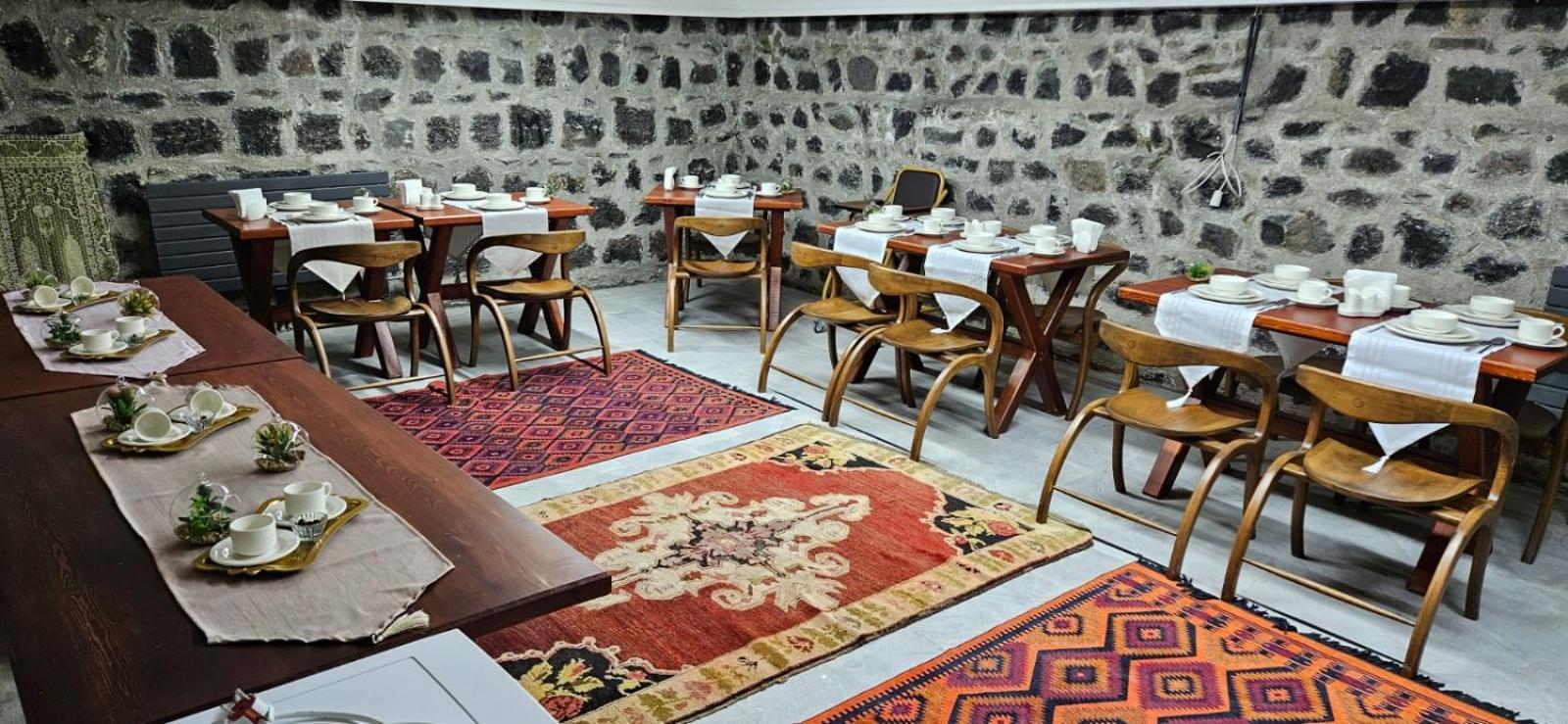 Mihman Konak Hotel Kars Exterior foto