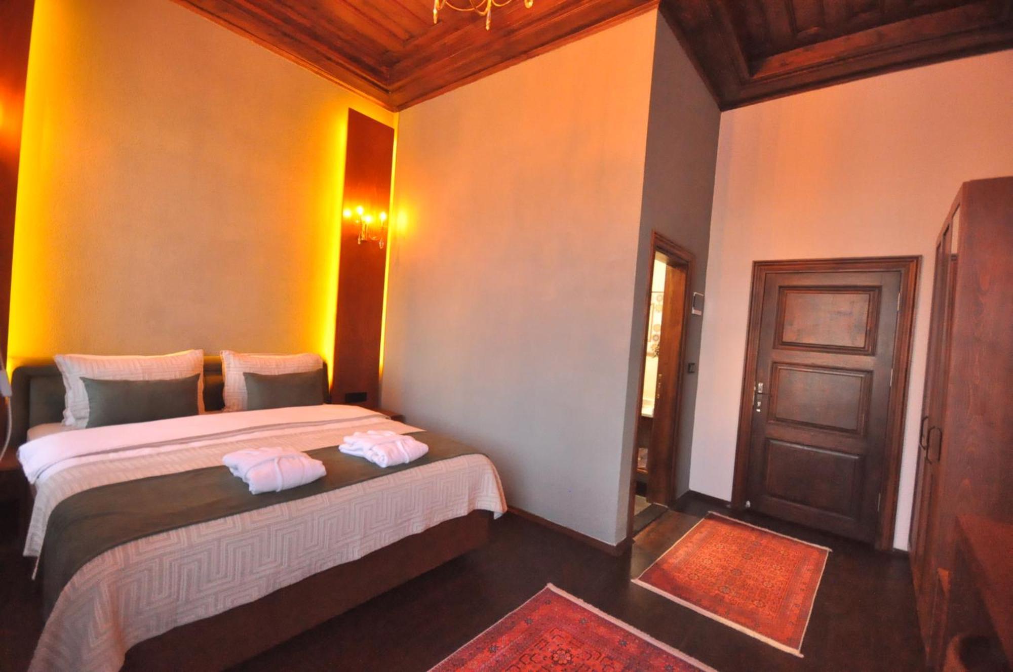 Mihman Konak Hotel Kars Exterior foto